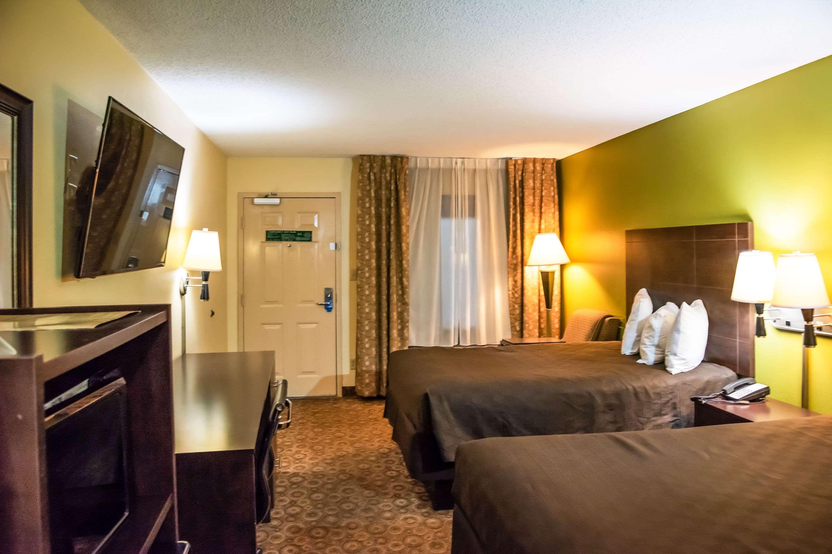 Rodeway Inn & Suites Clarksville Luaran gambar